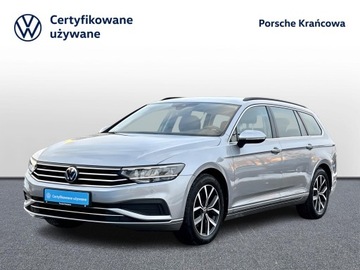 Volkswagen Passat B8 Variant Facelifting 1.5 TSI EVO 150KM 2021 Volkswagen Passat Podgrzewane fotele | APP | Tempo