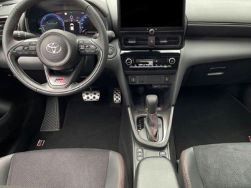 Toyota 2026 Od ręki - GR Sport 1.5 Hybrid 130KM | Podgrzewane fotele!, zdjęcie 6