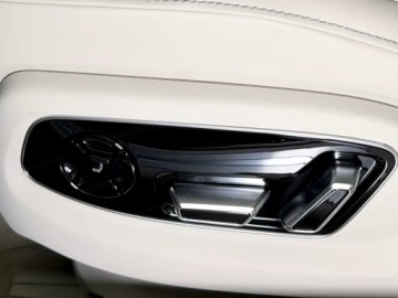 Audi A8 D5 Sedan Facelifting 3.0 50 TDI 286KM 2026 AUDI A8 50 TDI quattro Sedan 3.0 (286KM) 2026, zdjęcie 4