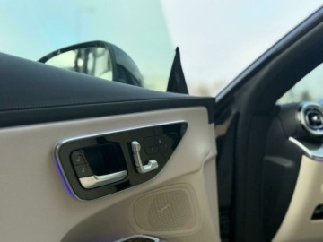 Mercedes CLE Coupe 2.0 200 204KM 2024 Mercedes-Benz CLE CLE200 AMG - bezowe wnetrze 2.0 Benzyna 204KM, zdjęcie 8