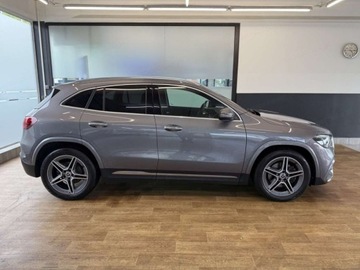 Mercedes GLA II Off-roader Facelifting 2.0 220 190KM 2025 MERCEDES-BENZ GLA 220 4-Matic AMG Line 2.0 (190KM) 2025, zdjęcie 1
