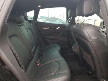 Maserati Levante 2018 Maserati Levante 2018 3.0l 3.0 Benzyna 345KM, zdjęcie 11