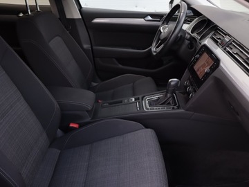 Volkswagen Passat B8 Variant 1.5 TSI EVO 150KM 2019 VW Passat 1.5 TSI, Salon Polska, 1. Właściciel, zdjęcie 7