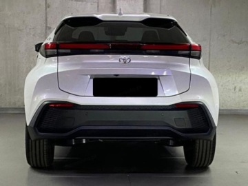 Toyota C-HR II SUV Plug-In 2.0 Hybrid Dynamic Force Plug-in  223KM 2025 Od ręki - Style 2.0 Hybrid Dynamic Force Plug-in 223KM | Podgrzewane fotele, zdjęcie 3