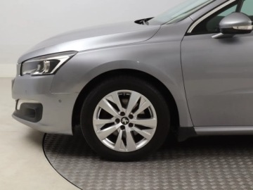 Peugeot 508 I SW Facelifting 2.0 BlueHDi 150KM 2015 Peugeot 508 2.0 BlueHDi, Klima, Klimatronic, zdjęcie 12