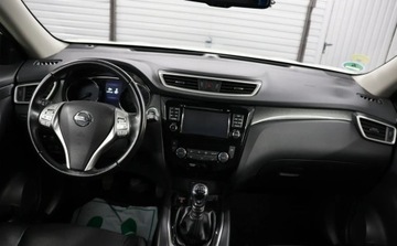 Nissan X-Trail III Terenowy 1.6 dCi 130KM 2016 Nissan X-Trail Panorama, K.Cofania, Tempomat, Swiatla LED, El.Fotele, El., zdjęcie 6