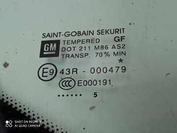 CORSA E SKLO (OKNO) DVEŘE PRAVÝ ZADNÍ PRAVÁ 15R