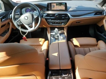 BMW Seria 5 G30-G31 2019 BMW Seria 5 2019 BMW 530XE silnik benzynowy 2.0 L 2.0 Benzyna 248KM, zdjęcie 8