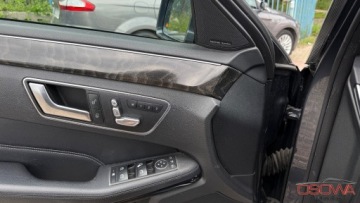 Mercedes Klasa E W212 Kombi Facelifting 350  306KM 2015 Mercedes-Benz Klasa E E350 4-Matic 7 osobowy max wersja perfect stan zamia, zdjęcie 30