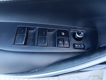 Toyota Corolla XII TS Kombi 1.8 Hybrid 122KM 2021 Toyota Corolla 1.8 Hybrid Comfort Seria E21 (2019-, zdjęcie 15