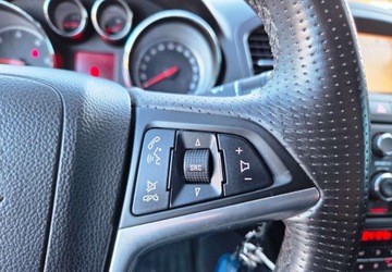 Opel Insignia I Sports Tourer 2.0 CDTI ECOTEC 160KM 2009 Opel Insignia 2,0 CDTI 160 Xenon Navi 2.0 Diesel 160KM, zdjęcie 18