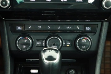 Skoda Superb III Kombi 2.0 TDI 150KM 2015 Skoda Superb 2.0 TDI, Automat, Skóra, Navi, Xenon, zdjęcie 11