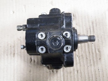 OPEL ASTRA 3 III H ZAFIRA B VECTRA C 1.9 CDTI ČERPADLO VSTŘIKOVAČE 0445010097