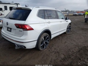 Volkswagen Tiguan III 2024 Volkswagen Tiguan 2.0T SEL R-Line 2024, 2.0L R4 184KM, odpala i jezdzi, od, zdjęcie 1