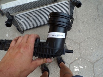 CHLADIČ INTERCOOLER VW 1K0145803E