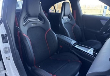 Mercedes CLA C118/X118 Coupe AMG Facelifting 2.0 45 S 421KM 2025 Mercedes-Benz CLA 45 S 4M Coupe Pakiet AMG Premium Plus 2.0 Benzyna, zdjęcie 21