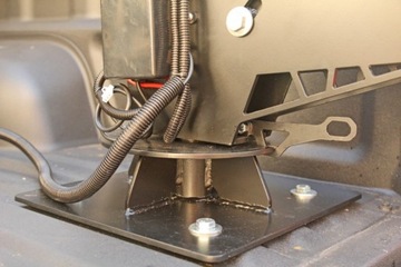 Лебедка поворотная 4х4 со стрелой