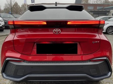 Toyota C-HR II SUV 1.8 Hybrid 140KM 2025 Od ręki - Executive 1.8 Hybrid 140KM | Podgrzewane fotele!, zdjęcie 2