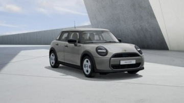 Mini Mini F65/F66/J01 Cooper 3D 1.5  156KM 2026 Mini Cooper C 5-drzwiowe Essential, zdjęcie 3