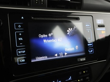 Toyota Auris II Touring Sports Facelifting 1.8 Hybrid 136KM 2017 Toyota Auris hybryda kamera tempomat Bluetooth, zdjęcie 22