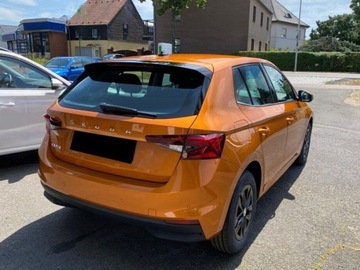 Skoda Fabia IV 2025 SKODA Fabia Edition 130 1.0 TSI DSG Hatchback 115KM 2025, zdjęcie 5