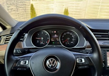 Volkswagen Passat B8 Variant 2.0 TDI SCR 240KM 2016 Volkswagen Passat Volkswagen Passat 2.0 TDI Bi-Turbo BMT 4Mot Highline DSG, zdjęcie 18