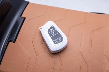 Retro jeździk na Akumulator z Pilotem i Klakson