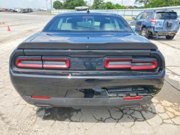 Dodge Challenger III 2021 Dodge Challenger Gt 2021 3.6 Benzyna 305KM, zdjęcie 2