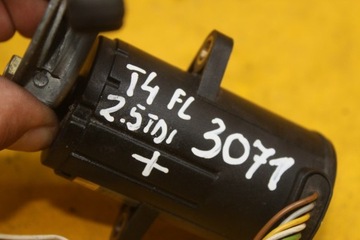 ГАЗОВЫЙ ПОТЕНЦИОМЕТР VW TRANSPORTER T4 FL 2.5 TDI 0205001020 7D0721727