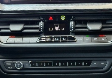 BMW Seria 1 F70 2024 BMW Seria 1 118i 140KM M Pakiet HiFi Bezwypadkowy VAT23 1.5 Benzyna 136KM, zdjęcie 28