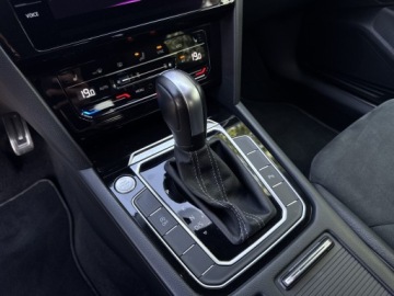 Volkswagen Arteon Fastback Facelifting 2.0 TSI 190KM 2022 Volkswagen Arteon R-Line 2.0TSI 190KM DSG,, zdjęcie 19