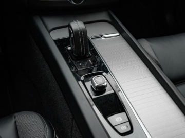 Volvo XC60 II 2021 Volvo XC 60 GD1A238#B4 B Plus Dark LED K.cof, zdjęcie 16