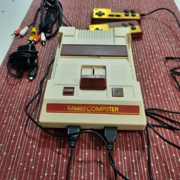 Семейная компьютерная игра.