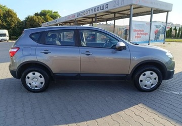 Nissan Qashqai I Crossover 1.6 Start/Stop 117KM 2011 Nissan Qashqai Nissan Qashqai 1.6 Benzyna 117KM, zdjęcie 6