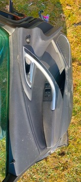 DVEŘE LEVÉ PŘEDNÍ KOMPLETNÍ OPEL ASTRA J IV KOMBI