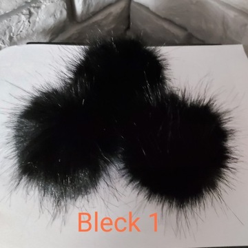 ПОМП ДЛЯ ШАПКИ ИЗ МЕХА ЛИСЫ ЕНОТА 15СМ КАЧЕСТВЕННЫЙ!!!