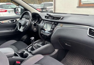 Nissan Qashqai II Crossover Facelifting 1.3DIG-T 140KM 2019 Nissan Qashqai Polski Salon 1.3 Benzyna 140KM, zdjęcie 10