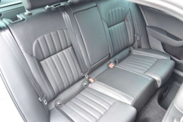 Skoda Superb III Kombi Facelifting 2.0 TSI 190KM 2023 Skoda Superb SalonPL 2.0TSI 190KM DSG COMBI LK Kessy ACC Podg.szyba Canton, zdjęcie 33