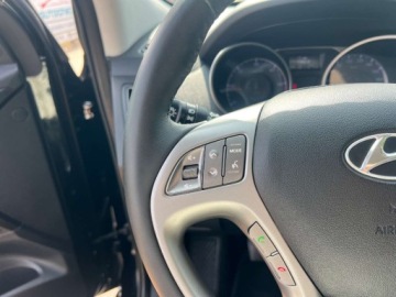 Hyundai ix35 SUV Facelifting 1.7 CRDi 115KM 2014 Hyundai ix35 NAWIGACJA POLSKORY KAMERA GRZANE FOTELE PRZOD TYL GRZANA SZYB, zdjęcie 18