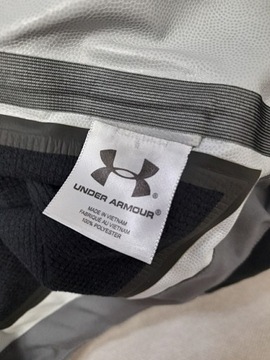КУРТКА МУЖСКАЯ ВОДОНЕПРОНИЦАЕМАЯ ДЛЯ БЕГА UNDER ARMOUR L