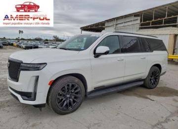 Cadillac Escalade III 2021 Cadillac Escalade ESV Sport 2021 6.2 Benzyna 420KM