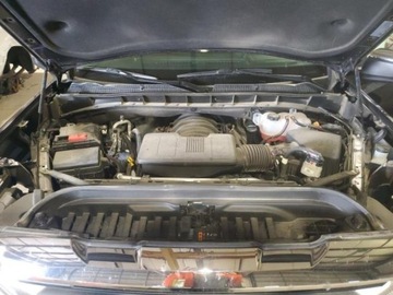  GMC Sierra 2023r., K1500 SLE, od ubezpieczalni 5.3 Benzyna 355KM, zdjęcie 10