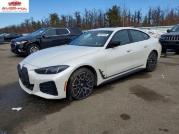 BMW i4 2025 BMW i4 XDrive40 2025 Elektryczny 396KM