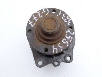 BMW E39 95-00 523I 2.5 24V M52B25 ČERPADLO VODY
