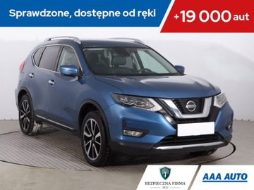 Nissan X-Trail III Terenowy Facelifting 1.3 DIG-T 160KM 2019 Nissan X-Trail 1.3 DIG-T, Salon Polska