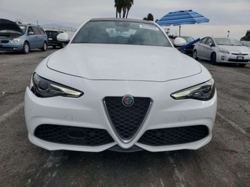 Alfa Romeo Giulia II Sedan Facelifting 2.0 Turbo 280KM 2022 Alfa Romeo Giulia Super 2022 2.0l 2.0 Benzyna 280KM, zdjęcie 5