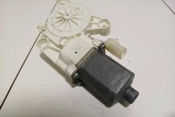 MOTOREK OKNO PŘEDNÍCH LEVÝCH DVEŘE CHRYSLER GRAND VOYAGER V (RT)