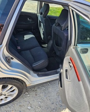 Volvo V40 I 1.9 TD 115KM 2003 Volvo V40 Volvo V40 1.9D 1.9 Diesel 115KM, zdjęcie 9