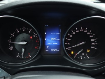 Toyota Avensis III Wagon Facelifting 2015 1.8 Valvematic 147KM 2018 Toyota Avensis 1.8 Valvematic, Salon Polska, zdjęcie 10