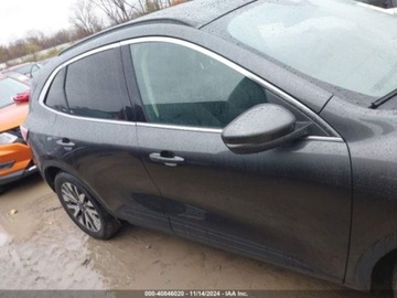 Ford Escape III 2020 Ford Escape Titanum, 2020r., 4x4, 2.0L 2.0 Benzyna 250KM, zdjęcie 6